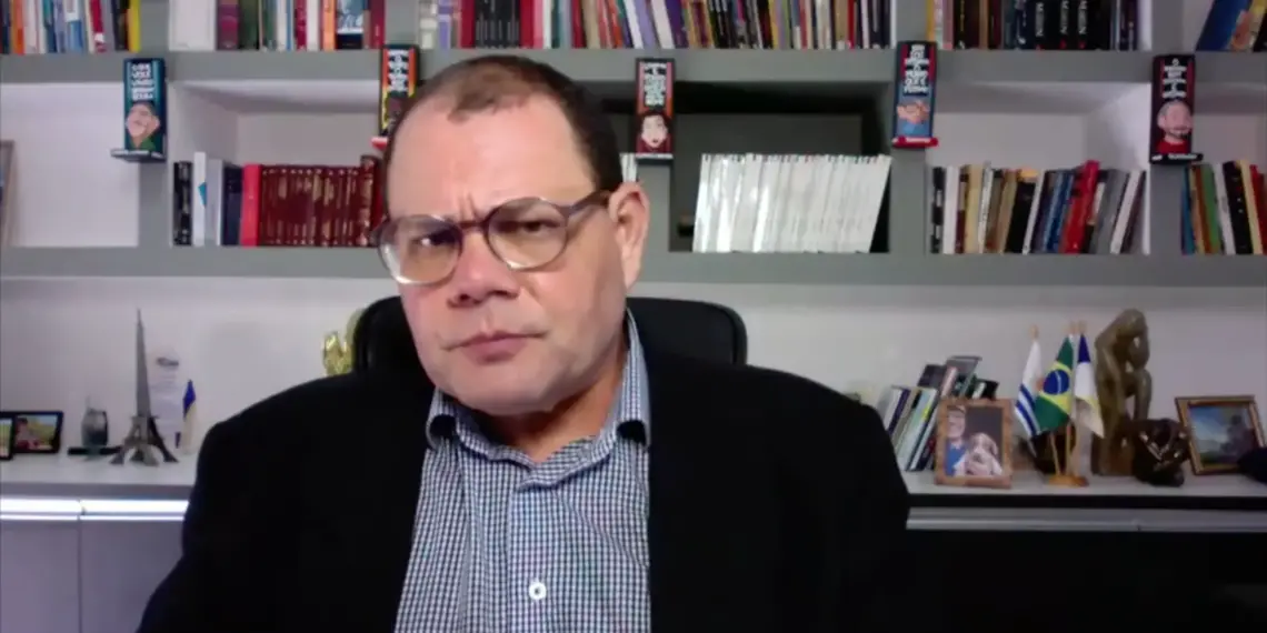 RESUMO | Forte apoio a Amélio esvazia candidatura de Dertins na Aleto e empresários contra uso de fundo para custear decoração natalina