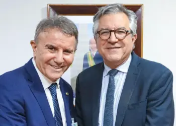 Eduardo Siqueira leva pauta do hospital de urgência e emergência de Palmas ao ministro Alexandre Padilha e agenda com Lula é estudada