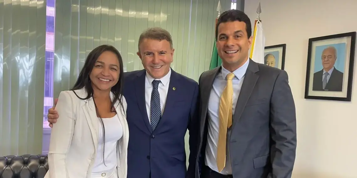 Senador Irajá recebe Eduardo Siqueira e garante que vai buscar recursos para hospital; prefeito eleito diz que filiará Palmas à ATM em 2025