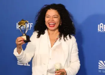 Escrito e dirigido pela tocantinense Eva Pereira, “Barulho da Noite” recebe 4 prêmios em 2 festivais internacionais