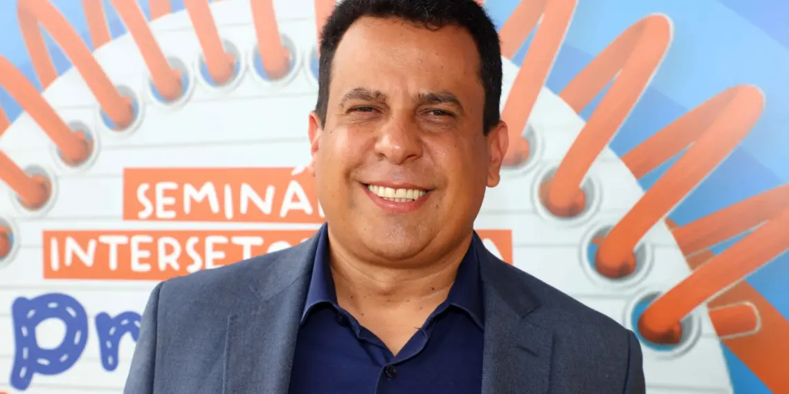 Em Seminário da 1ª Infância, Wanderlei defende educação descentralizada, integração da educação e anuncia bonificação a servidores