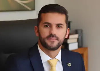 Leonardo Maciel questiona Gedeon Pitaluga por tentar 2ª reeleição e provoca: “Precisamos de uma OAB para todos, e não para perpetuar o poder de alguns”