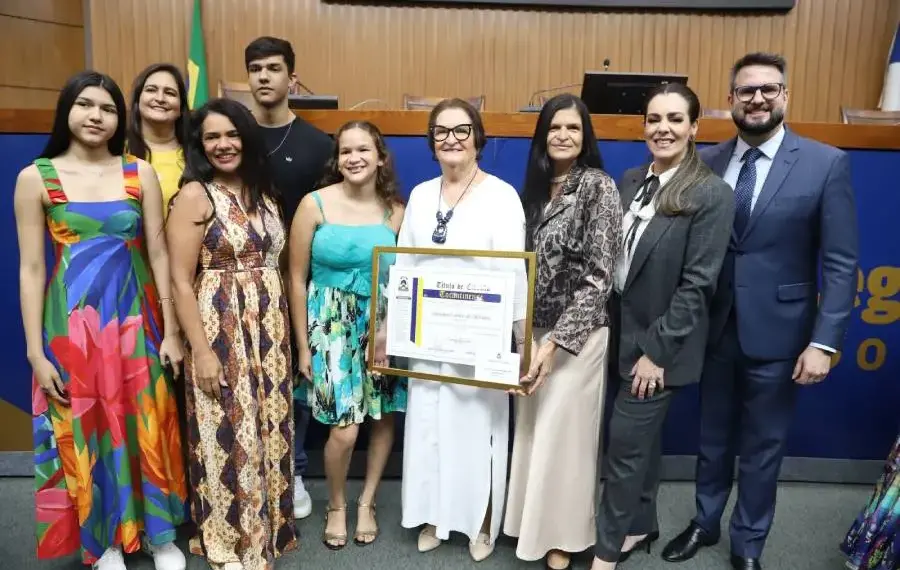 Legado do professor Luciano Coelho é reconhecido por Mantoan com título de cidadania tocantinense