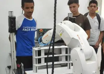 SENAI sedia 1ª Feira de Tecnologia e Robótica em Araguaína com competições e exposição de inovações tecnológicas