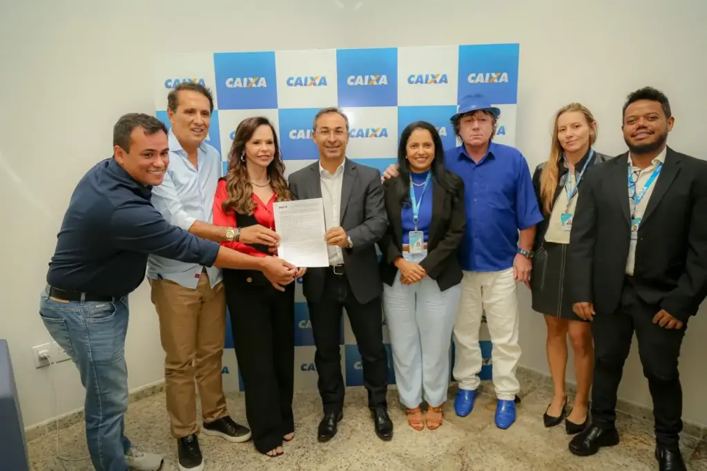 Senadora Dorinha Celebra Assinatura de Contratos do Programa Minha Casa Minha Vida para Araguaína e Colinas
