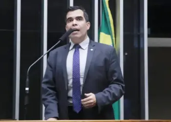 Câmara aprova projeto de Ayres que aumenta penas para crimes cometidos durante estado de calamidade pública