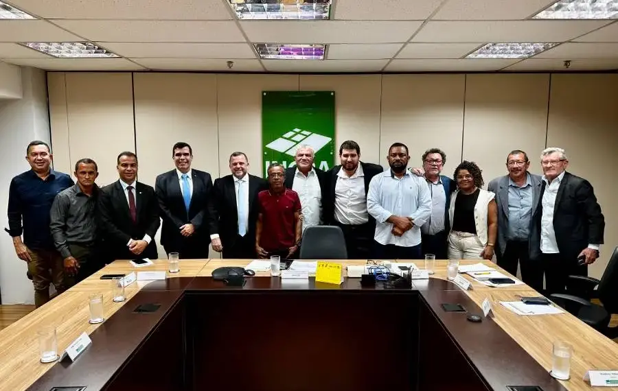 Deputados e prefeitura buscam no Incra solução pacífica para a Ilha de São Vicente