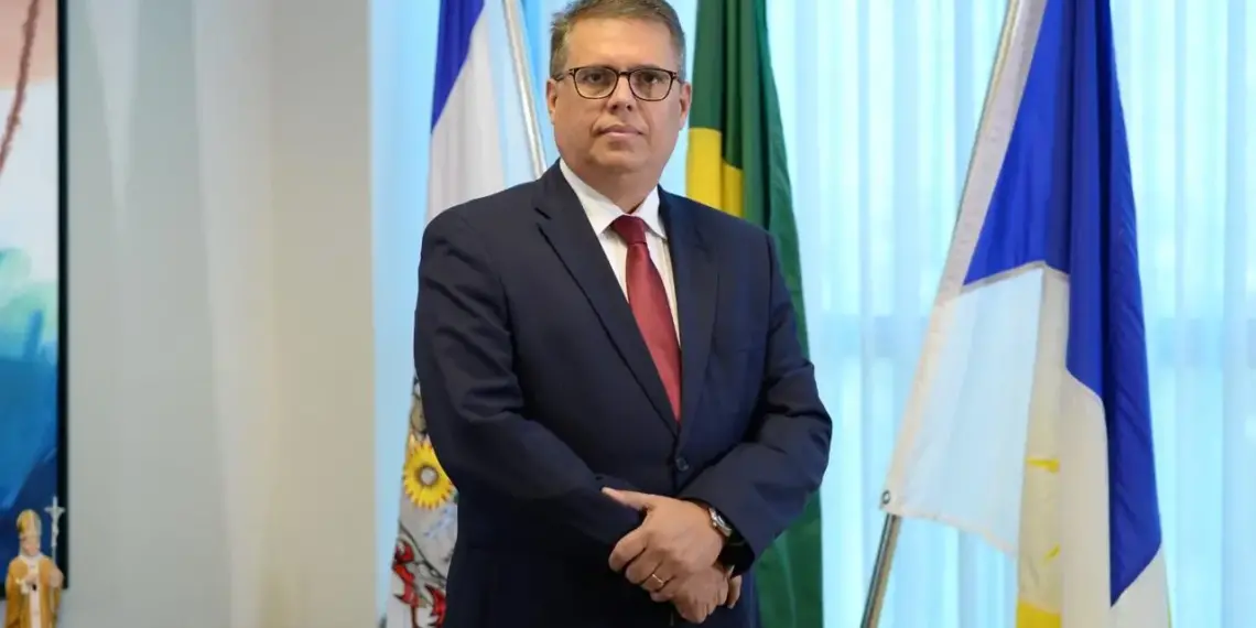 SEVERIANO COSTANDRADE | Fim de ano: encerramento de exercício, início de um novo tempo, esperança renovada, término e começo de uma era