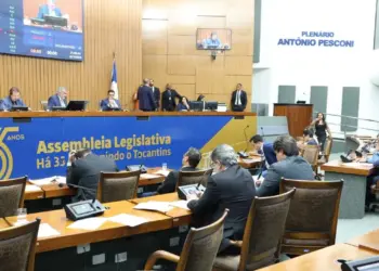 Deputados aprovam Lei Orçamentária para 2025, revisão do PPA e fazem até suplementação ao Planejamento para garantir emendas parlamentares