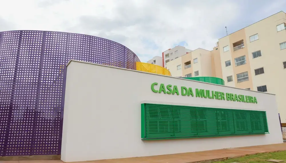 Prefeita Cinthia Ribeiro entrega estrutura para reforçar combate à violência contra a mulher em Palmas