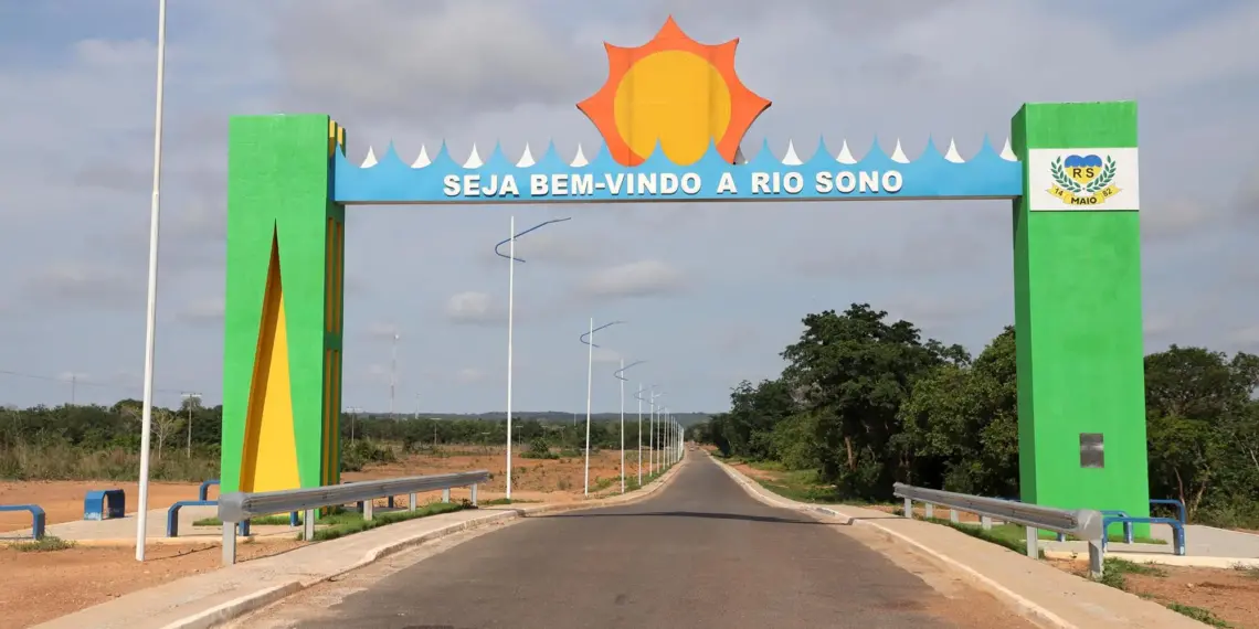 Acesso de Rio Sono à BR-010 e asfaltamento urbano são entregues à população, com investimento de R$ 5 milhões