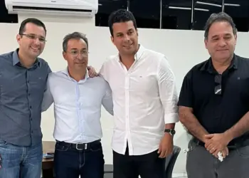 Senador Irajá tem agenda em Araguaína com prefeito Wagner Rodrigues, vereador Marcos Duarte e secretários