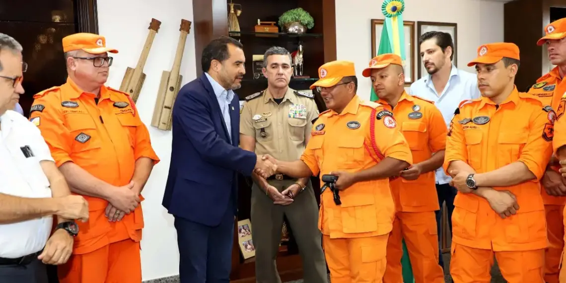 Governador Wanderlei recebe Companhia de Salvamento que atuou na busca por vítimas do desabamento da Ponte JK e garante condecoração