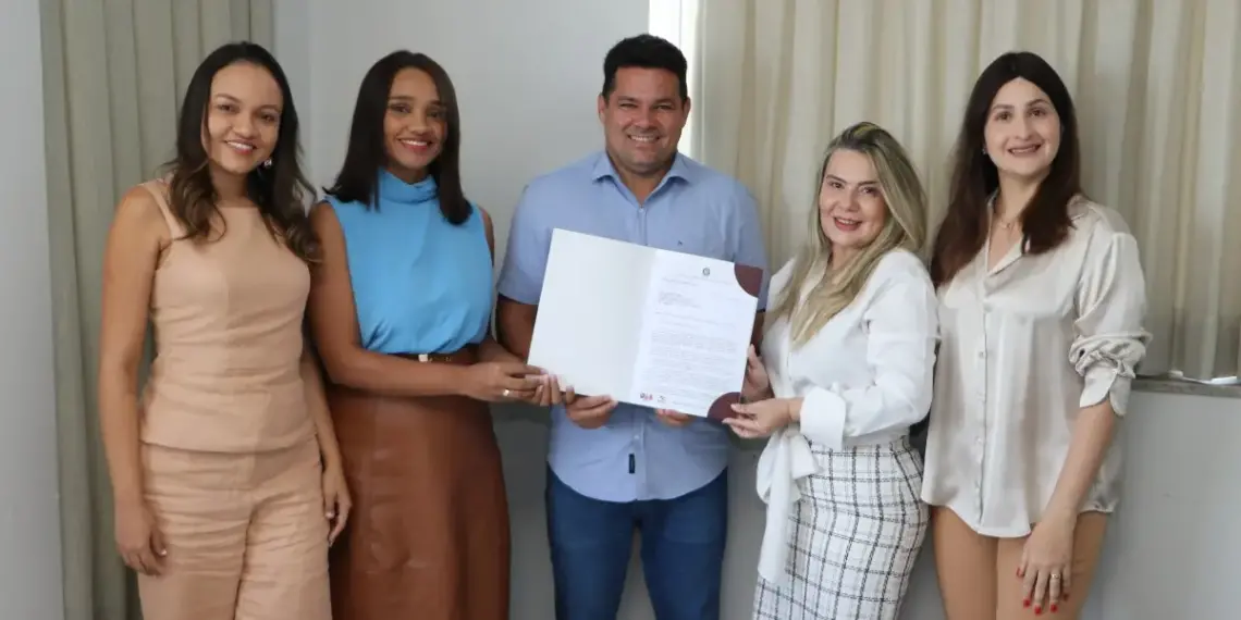 OAB-TO sugere a vereador de Palmas Walter Viana legislação para garantir passe livre às vítimas de violência doméstica