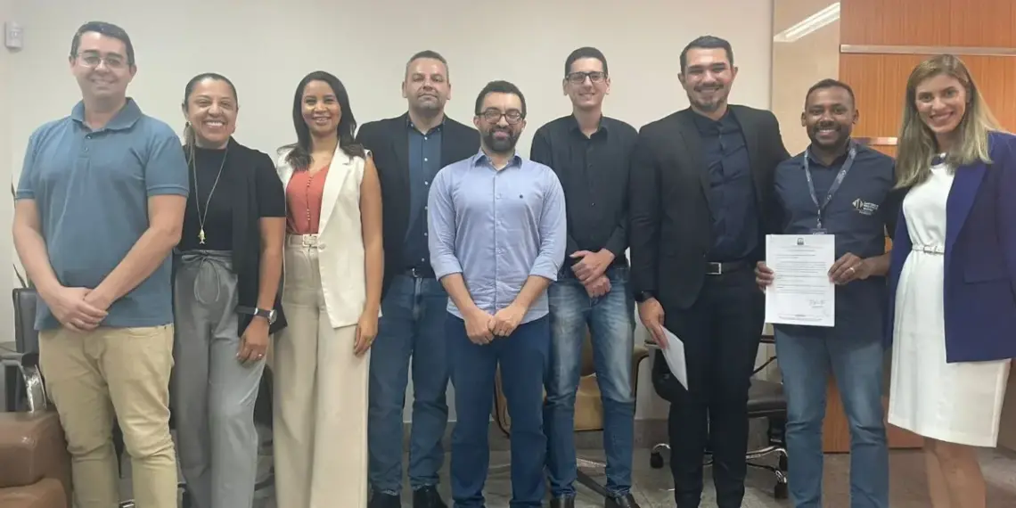 Prefeitura protocola documentação para titular 617 imóveis do Setor Universitário de Palmas