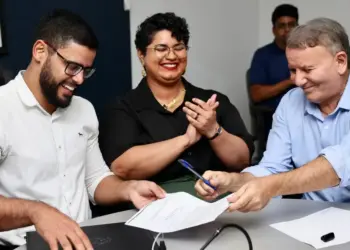 Palmas é a 1ª cidade do Estado a aderir ao Sistema Nacional de Promoção da Igualdade Racial; “Abre portas para verbas federais”, avalia Eduardo