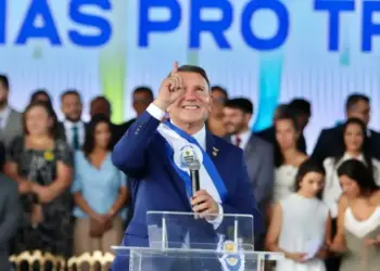 Decretos do prefeito Eduardo garantem tarifa zero no transporte coletivo em janeiro e determinam estudos e projetos para grandes obras