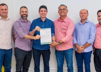 Municípios do Vale do Araguaia firmam acordo de cooperação para destinação correta de pneus inservíveis