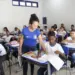 Metade dos estudantes do 2º ano do fundamental das redes municipais possuem nível de alfabetização adequado, aponta Saeto