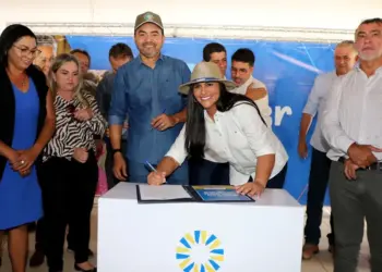 Secretária e 1ª-dama Karynne Sotero vai coordenar projeto Rede Cuidar, anunciado como iniciativa para fortalecer políticas sociais e combater pobreza no Tocantins