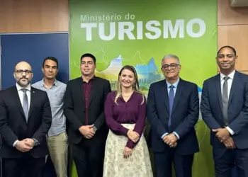 Em Brasília, Setur articula investimentos e parcerias estratégicas com Ministério do Turismo e entidades federais 