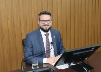 Mantoan acaba de assumir a presidência da Comissão de Defesa do Direito dos Idosos da Aleto