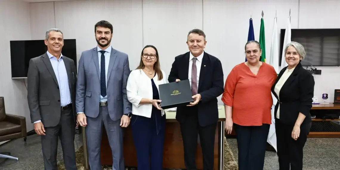 Prefeitura de Palmas garante doação de área para que Poder Judiciário amplie Fórum