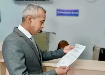 Vereador tenente-coronel Israel quer que Câmara de Araguaína apure cobrança de empréstimos feita em sessão por Marcos Duarte: “Não condiz com a liturgia do cargo”, diz