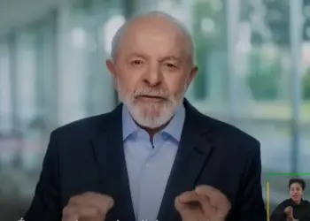 Lula anuncia parcela do Pé-de-Meia e ampliação do Farmácia Popular; assista o pronunciamento do presidente