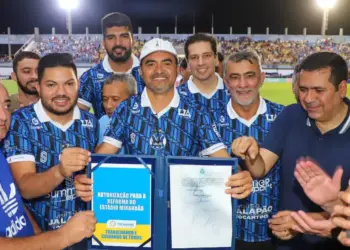 Em jogo da Copa do Brasil em Araguaína, governador Wanderlei autoriza reforma do Mirandão; investimento será de R$ 5,4 milhões