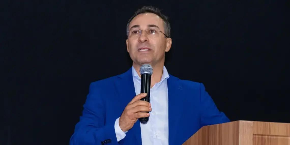 Com objetivo de discutir estratégias para fortalecer destinos da Amazônia Legal no mercado internacional, Hercy Filho e reúne com Embratur e Sebrae