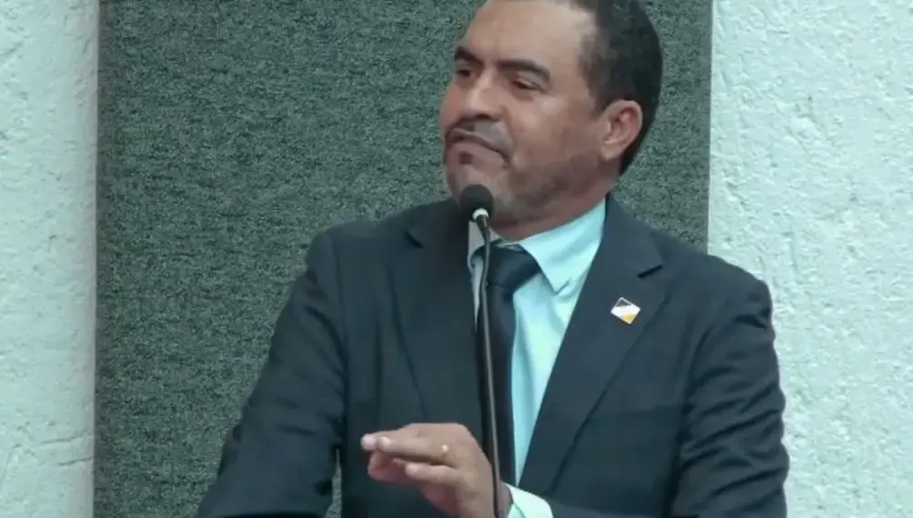 Em sessão solene da Aleto, Wanderlei defende viagem à Suíça e união de forças com prefeito Eduardo Siqueira