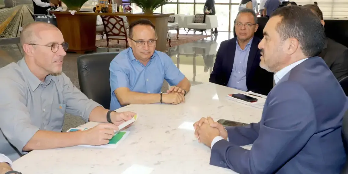 Ao governador Wanderlei Barbosa, diretores da Energisa apresentam plano de investimentos de R$ 605,8 milhões para 2025