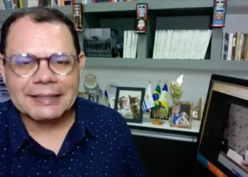 RESUMO | Dorinha é nome de consenso para coordenação da bancada; Eduardo Siqueira alfineta Cinthia