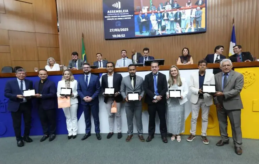 Deputado Mantoan homenageia Unitins e Unirg em sessão solene