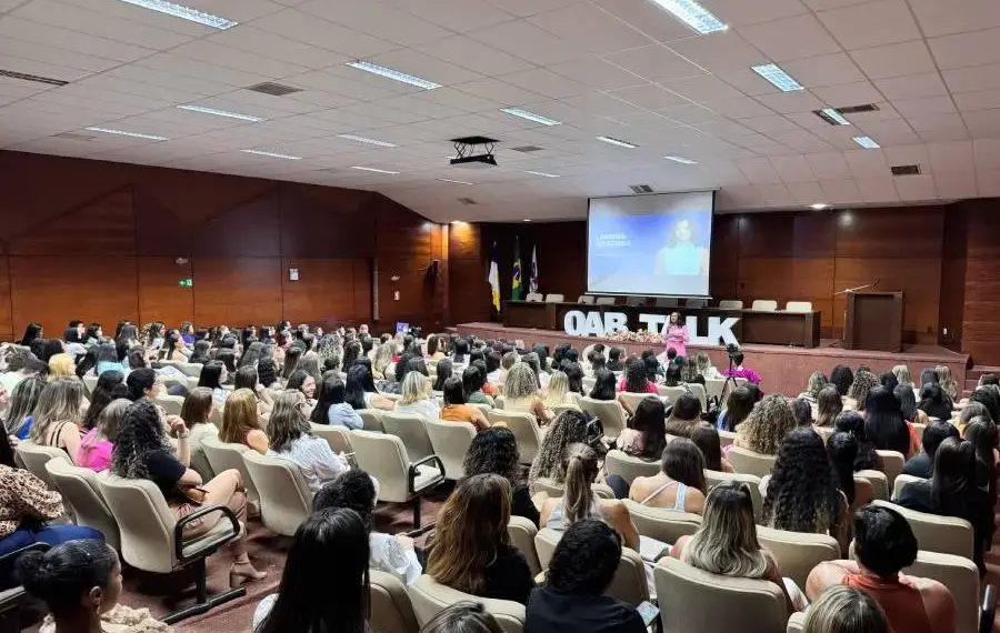 Em comemoração ao mês da mulher, OAB Talk recebe 400 advogadas no auditório da OABTO