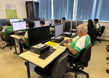 Indústria tocantinense precisa de mais de 1,4 mil profissionais de TI; SENAI oferece cursos para atender demanda