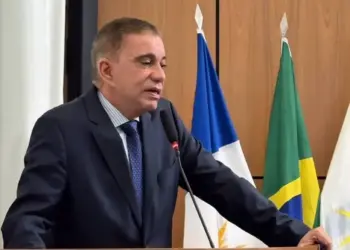 Vereador Carlos Amastha solicita criação de CPI para investigar transporte público em Palmas