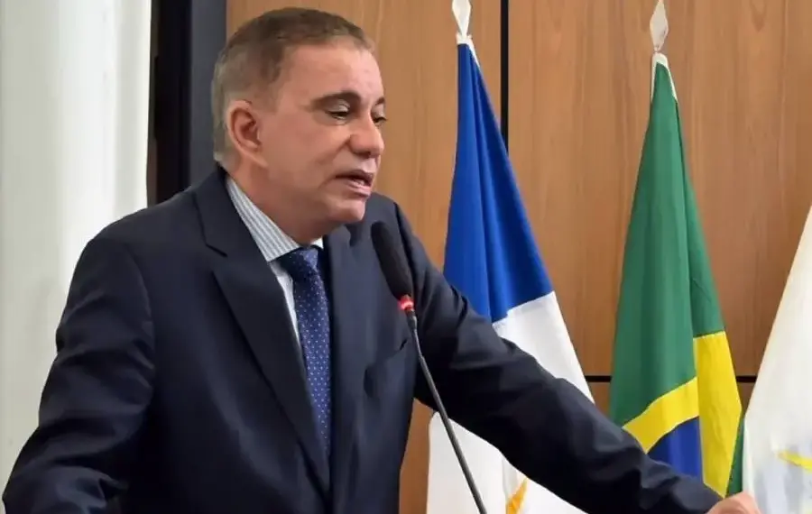 Vereador Carlos Amastha solicita criação de CPI para investigar transporte público em Palmas