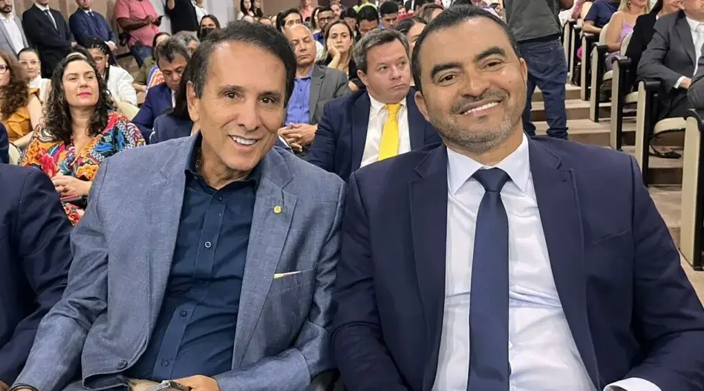 EM OFF | No União Brasil, há quem veja Palácio ensaiando jogo de corpo na pré-candidatura de Gaguim a senador; Patricia Evelin já rompida com sucessor e primo, o prefeito Mayck Câmara, em Xambioá