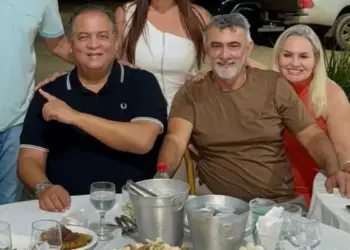 EM OFF | Para grupo de Dorinha, aliança de Gomes com Amélio não tem meio termo, mas definitiva; Auri-Wulange avisa que segue Gomes, mas não vota em Amélio