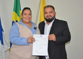 Em Porto Nacional, Mesa Diretora da Câmara comandada por Silvaney Rabelo já é reeleita para 2º ano; Nassa Élida é a líder do prefeito Ronivon Maciel