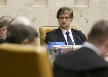 PGR é contra pedido de Bolsonaro para apresentar defesa em 83 dias; prazo termina nesta quinta-feira