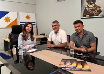 EM OFF | Amélio se encontra com Dorinha como “soldado” e estaria mesmo de olho no Senado; e presidente da Aleto é criticado por Raul em tour de Laurez pelo Bico