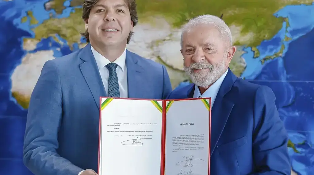 Presidente da Telebrás, Frederico de Siqueira Filho toma posse como ministro das Comunicações