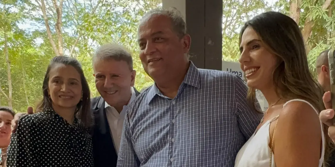 Em palanques opostos em 2024, Eduardo Siqueira prestigia aniversário de Gomes: “É ano de união; vamos separá-lo do ano da eleição”
