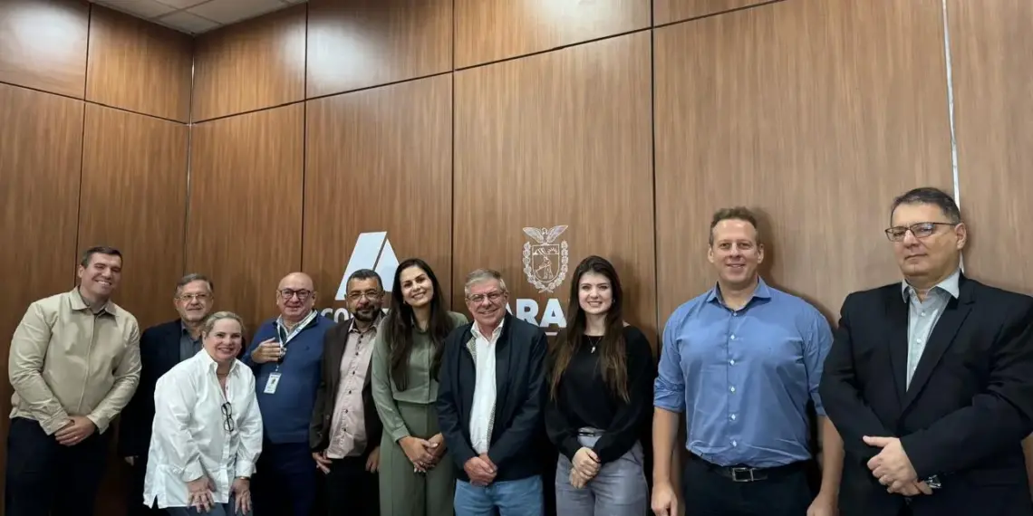 Equipe da Prefeitura de Palmas visita Companhia de Habitação do Paraná para conhecer programas