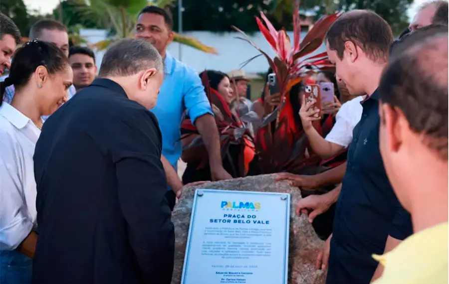 Prefeitura de Palmas entrega nova praça e homenageia pioneiro no Setor Belo Vale