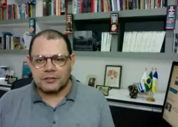 Após dias de reflexão, renovo meu compromisso com a independência, mas não quero personalizar meu jornalismo, que visa o interesse público