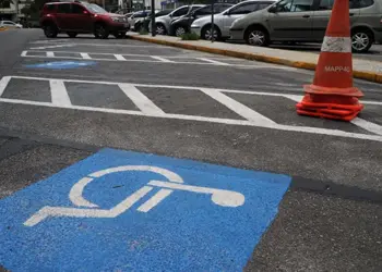 MPE anuncia investigação sobre cumprimento da reserva de vagas de estacionamento preferenciais de Palmas